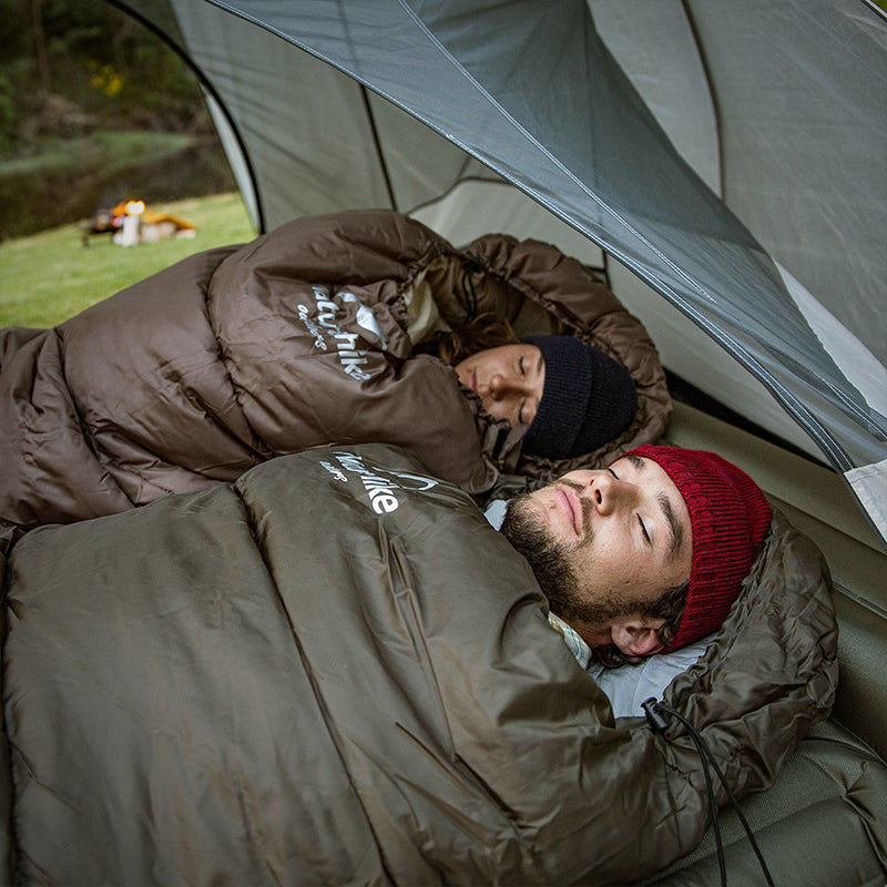 Adventurer III Sleeping Bag | Ultimate Comfort for Outdoor Nights