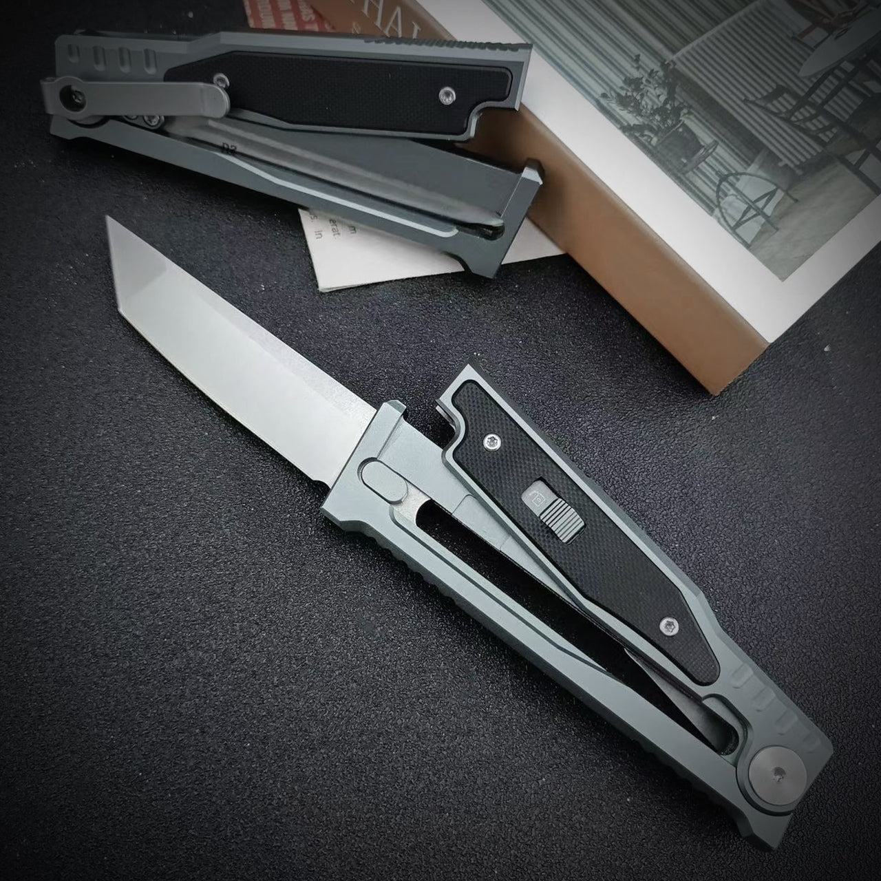 Reaven Gravity Knife | Stylish Design with Secure Mechanism