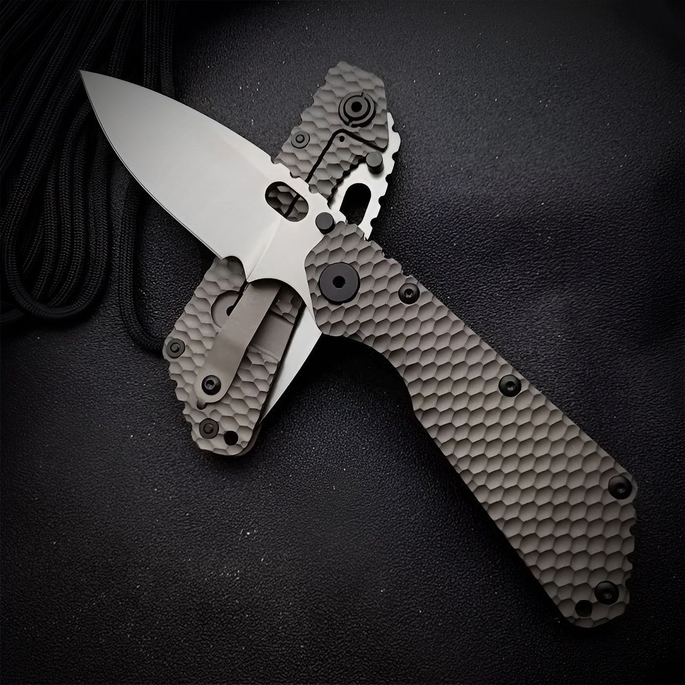 Rugged Ridge Premium Knife | High-End Tactical Folding Blade
