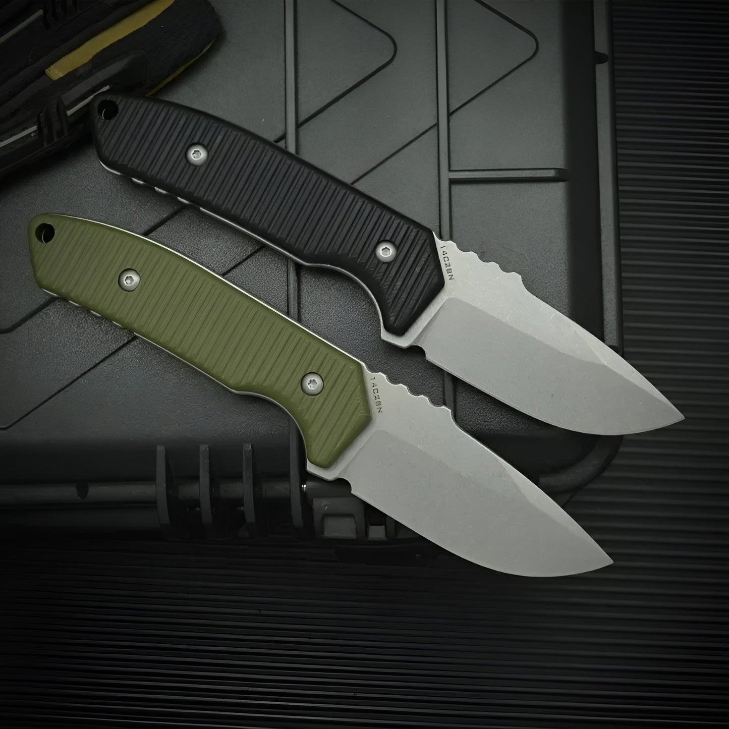 Ironleaf Hunter Knife | Durable Blade for Outdoor Pursuits