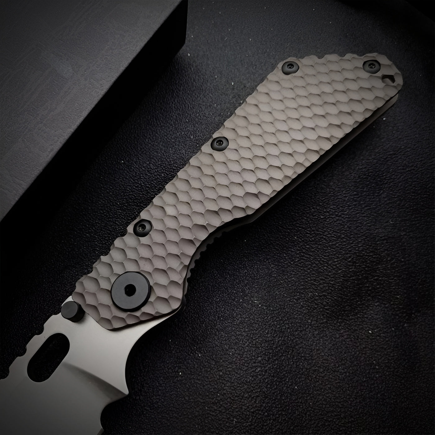 Rugged Ridge Premium Knife | High-End Tactical Folding Blade