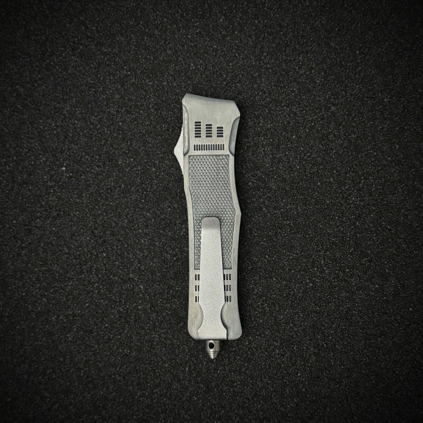 Silverout Strike Knife – All-Silver Tactical EDC Blade | Slick Survival