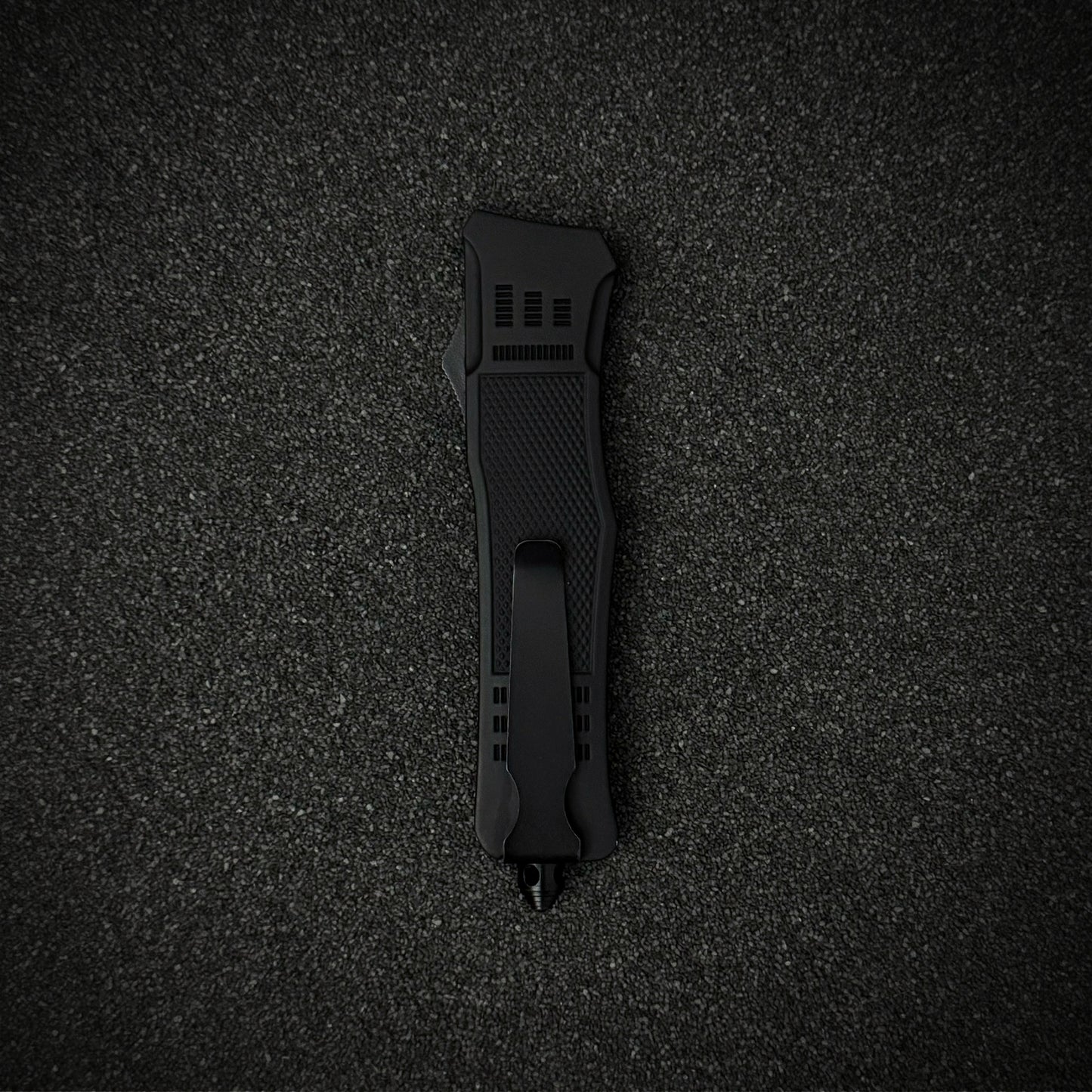 Damout Strike Knife | Power and Precision for Every Task