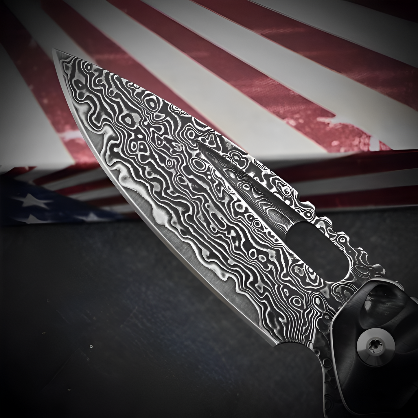 Raven Damascus knife