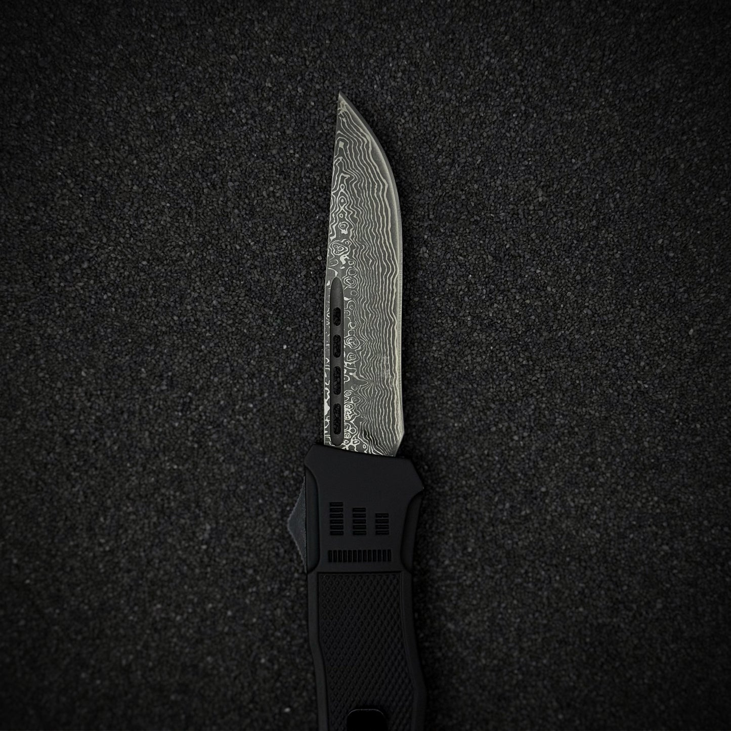 Damout Strike knife