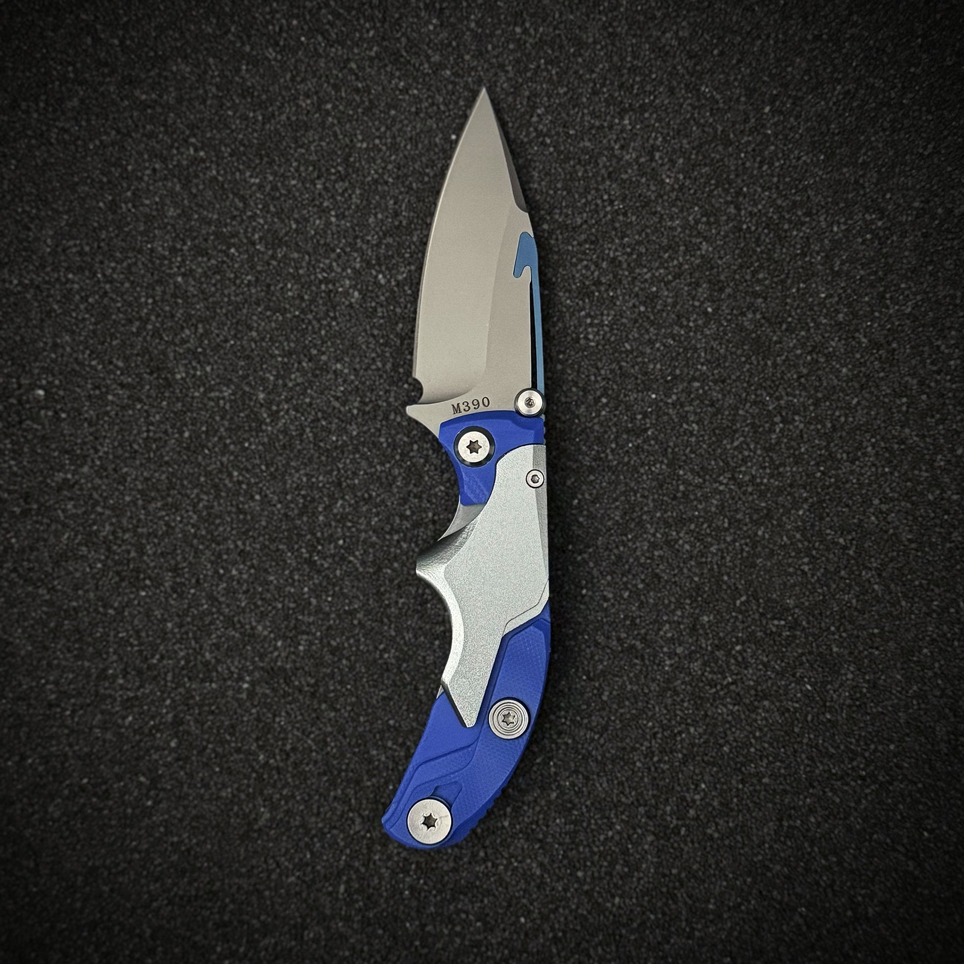 Titan Flux Knife – Dual-Form Folding Blade | Slick Survival