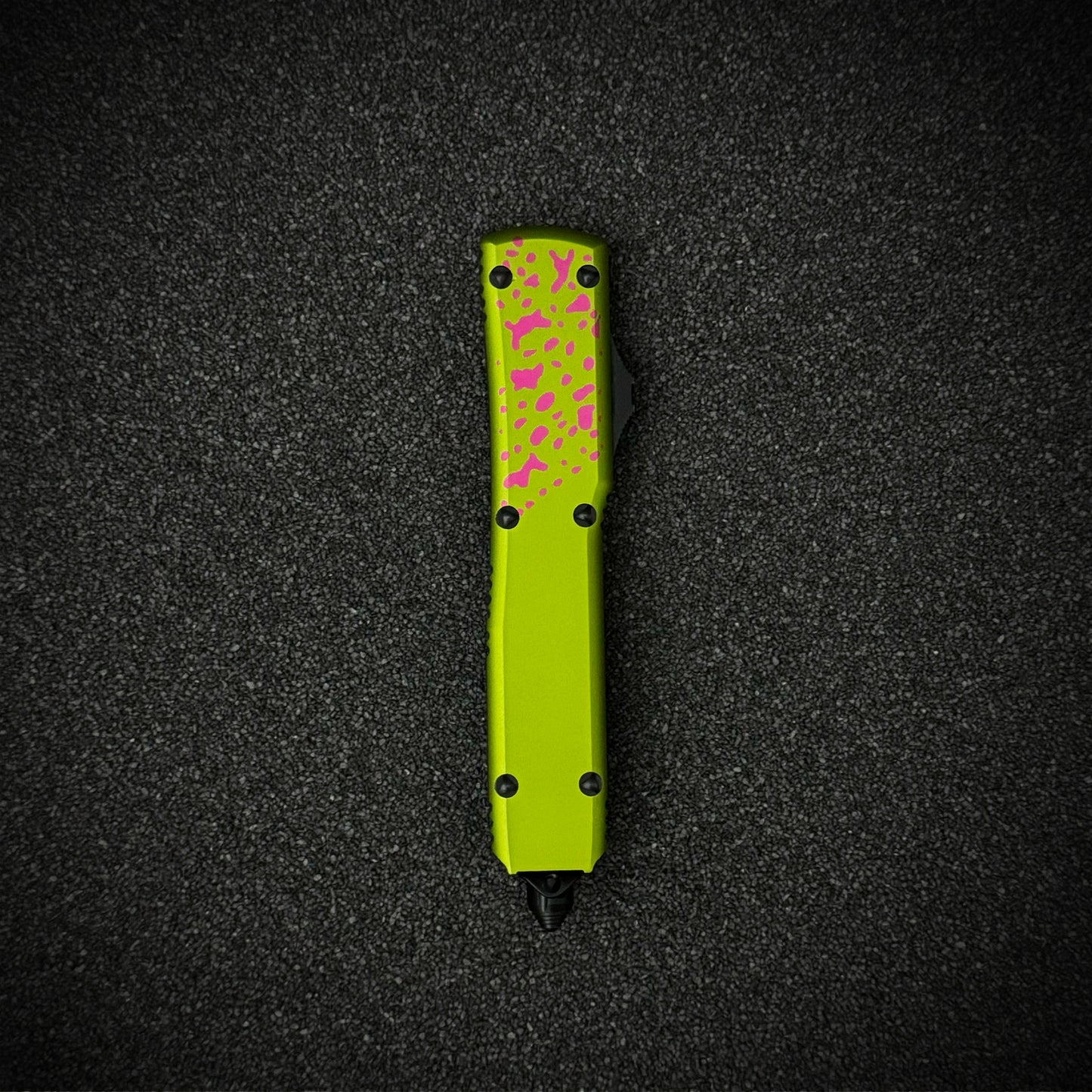 Tanto Point Zombie knife