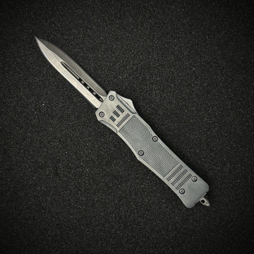 Silverout Strike knife