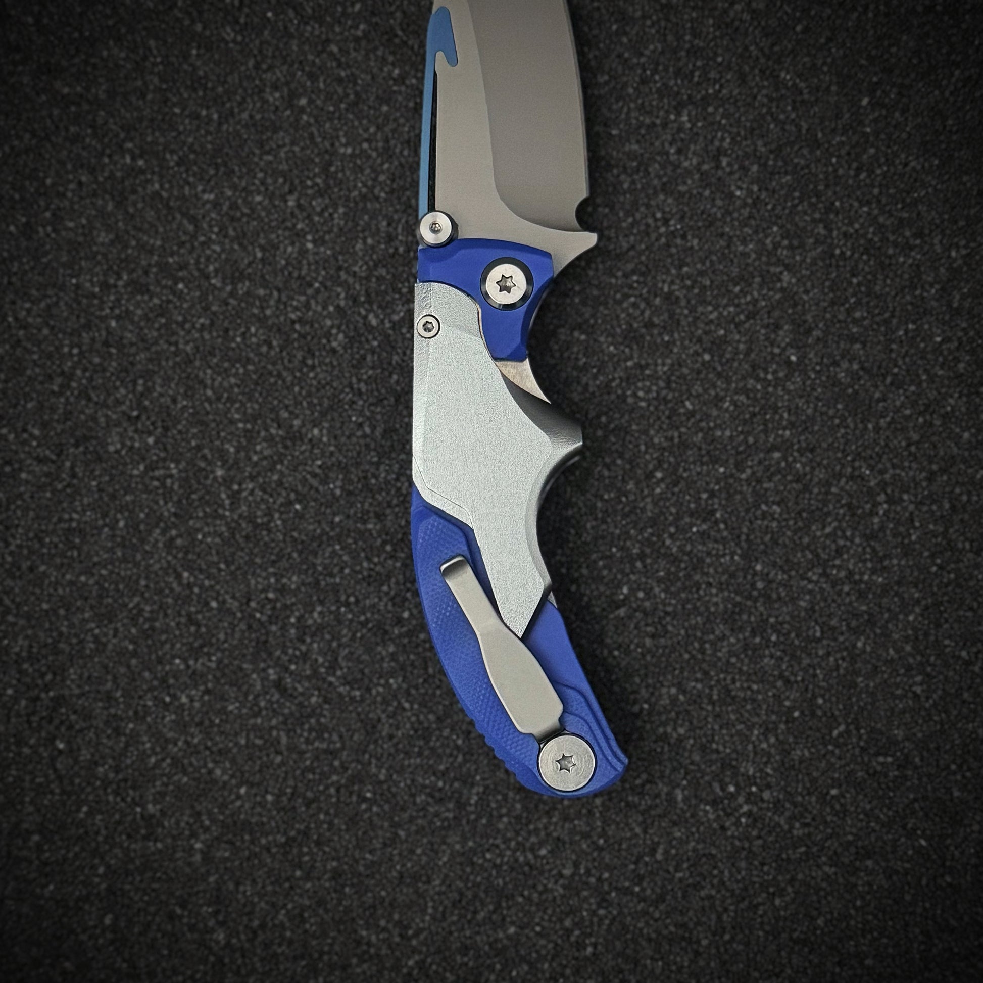 Titan Flux Knife – Dual-Form Folding Blade | Slick Survival